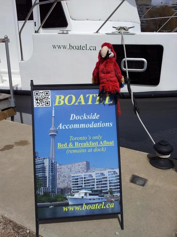 Bed and Breakfast Making Waves Boatel Торонто Екстер'єр фото