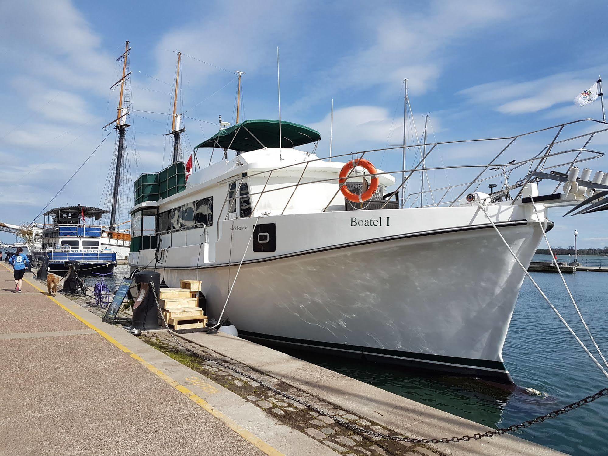 Bed and Breakfast Making Waves Boatel Торонто Екстер'єр фото
